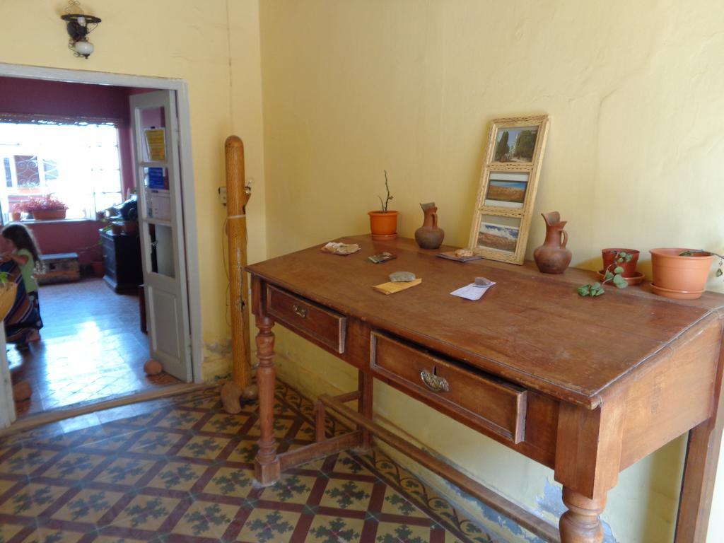 Hostal La Antigua Умауака Экстерьер фото