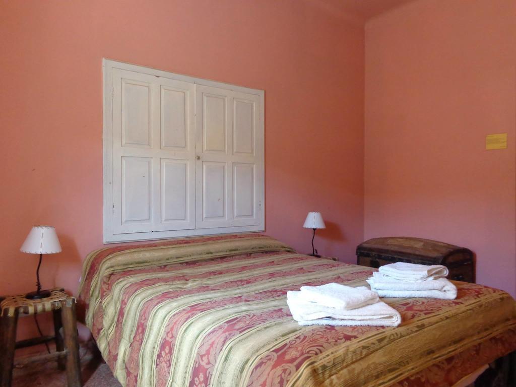 Hostal La Antigua Умауака Номер фото